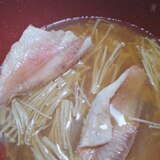 エノキと赤魚の煮付け